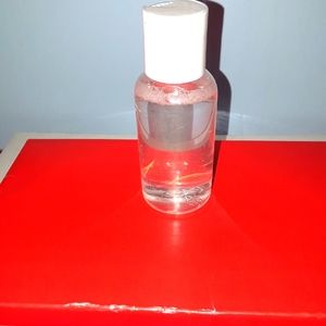 Handbag cleaning solution. It works!